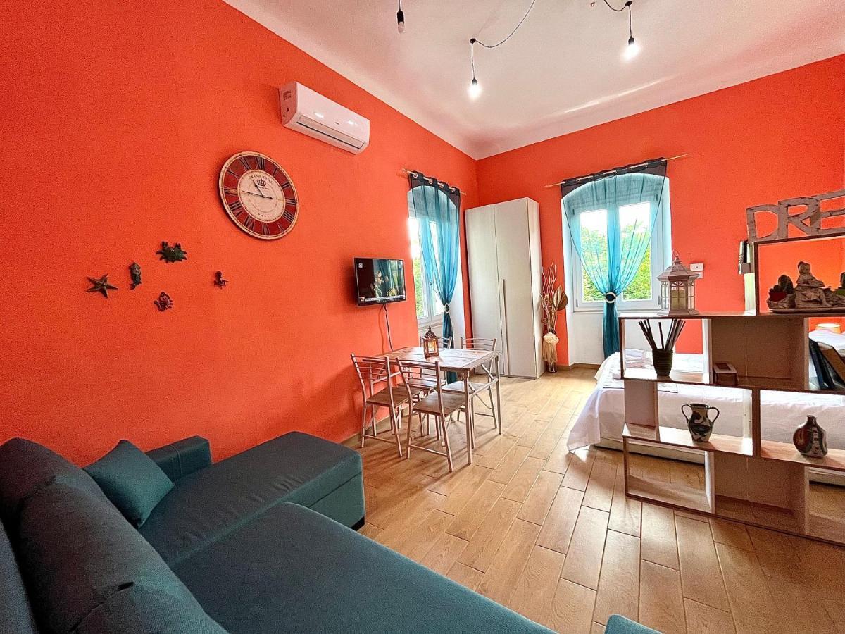 Ca Del Vins - Studio Flat In La Spezia Exterior photo